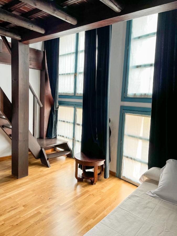 Hostal Servilia Carmona  Bagian luar foto